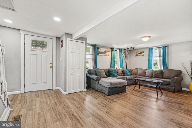 400 ROSS AVE, New Cumberland, PA 17070