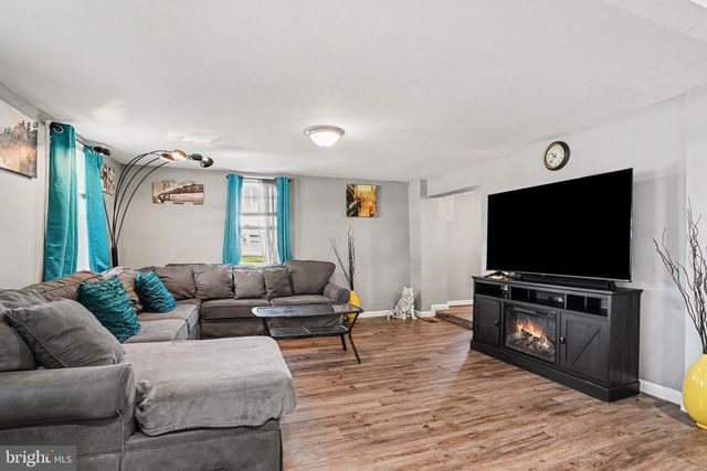 400 ROSS AVE, New Cumberland, PA 17070