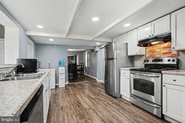400 ROSS AVE, New Cumberland, PA 17070