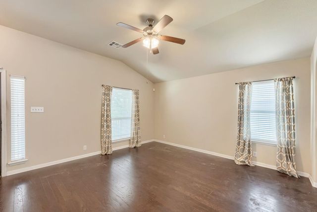 865 Heritage Springs TRL, Round Rock, TX 78664