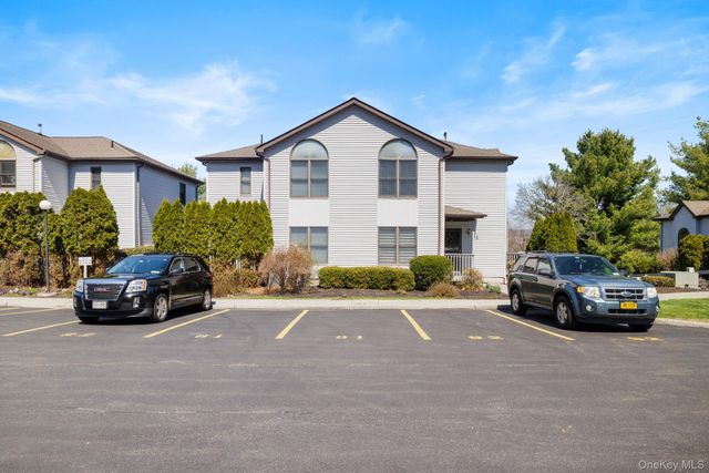 82 McBee Court, Monroe, NY 10950