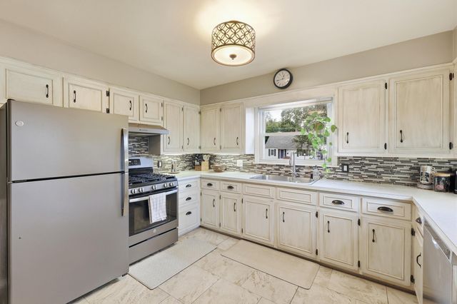 3318 Earle Avenue Sw, Grandville City, MI 49418