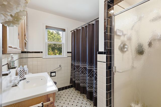 3318 Earle Avenue Sw, Grandville City, MI 49418