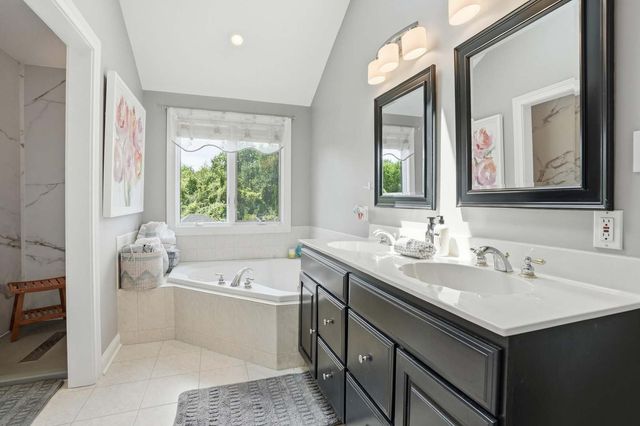 10626 Erie Drive, Crown Point, IN 46307
