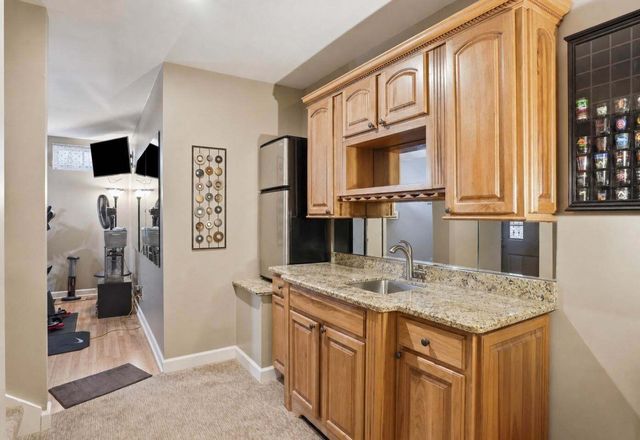 10626 Erie Drive, Crown Point, IN 46307