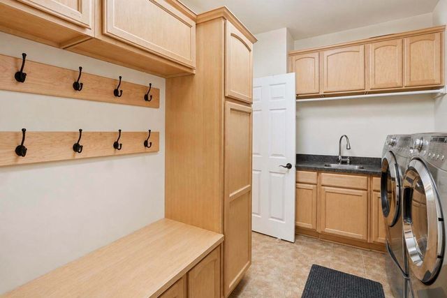 10626 Erie Drive, Crown Point, IN 46307