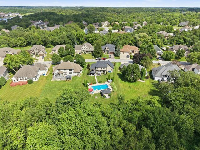 10626 Erie Drive, Crown Point, IN 46307