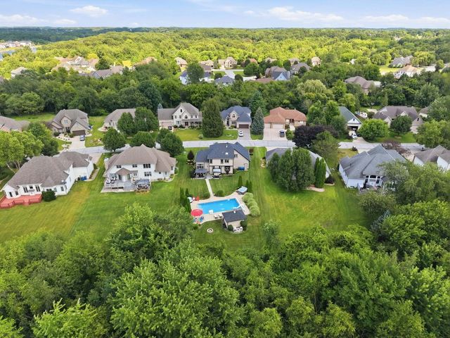 10626 Erie Drive, Crown Point, IN 46307