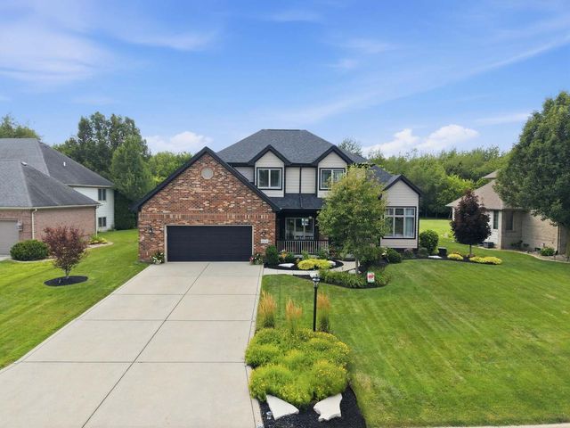 10626 Erie Drive, Crown Point, IN 46307