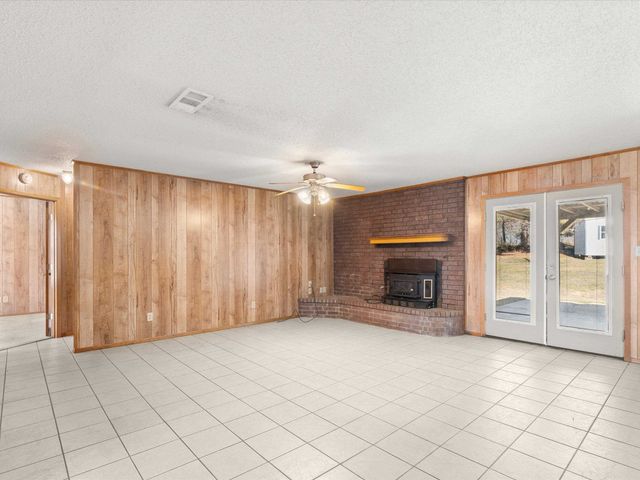 237 COUNTY ROAD 2937, Hughes Springs, TX 75656