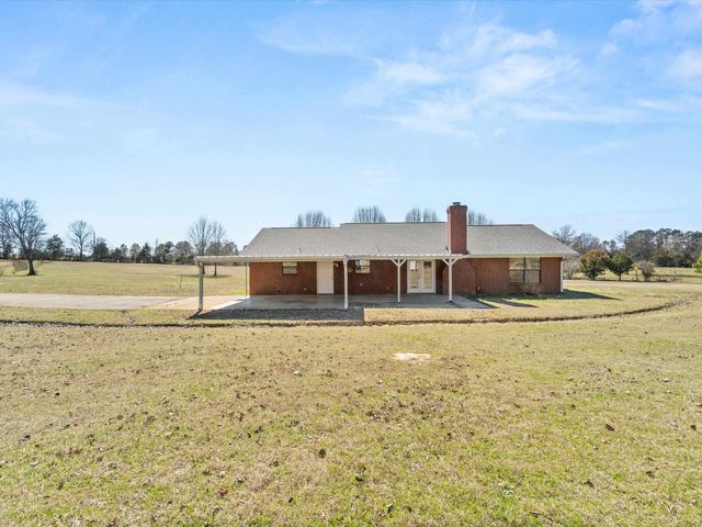 237 COUNTY ROAD 2937, Hughes Springs, TX 75656