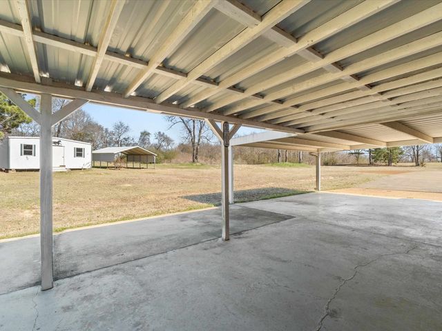 237 COUNTY ROAD 2937, Hughes Springs, TX 75656