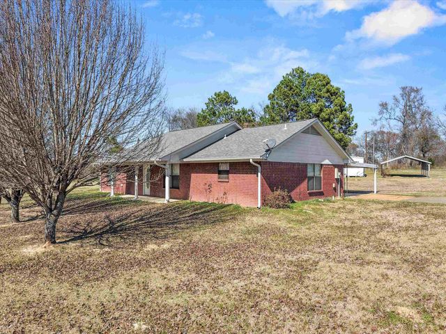 237 COUNTY ROAD 2937, Hughes Springs, TX 75656