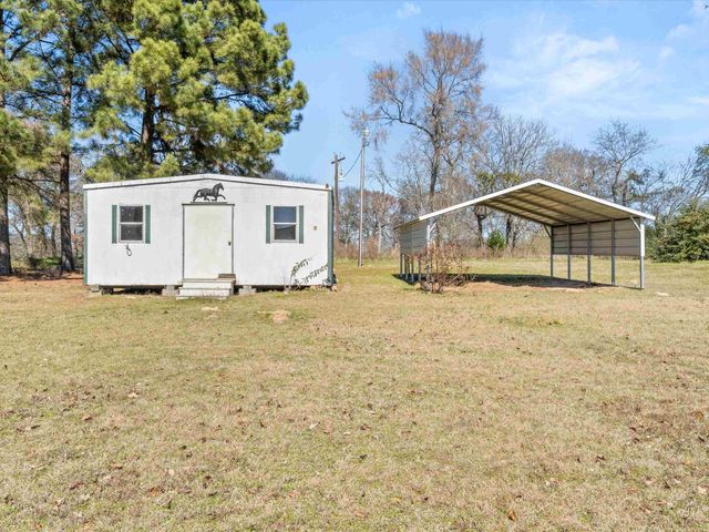 237 COUNTY ROAD 2937, Hughes Springs, TX 75656