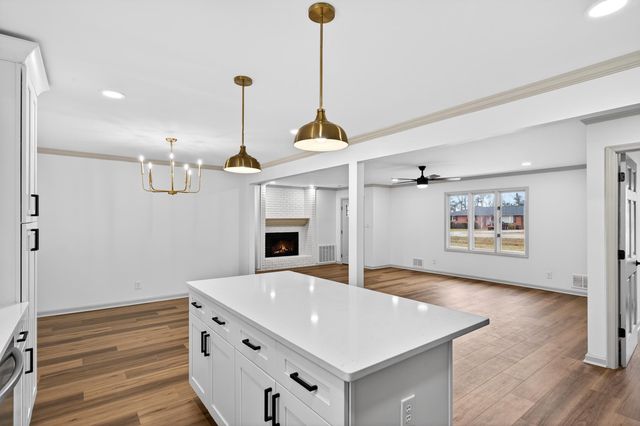 409 Mountainview Road, Boiling Springs, SC 29316