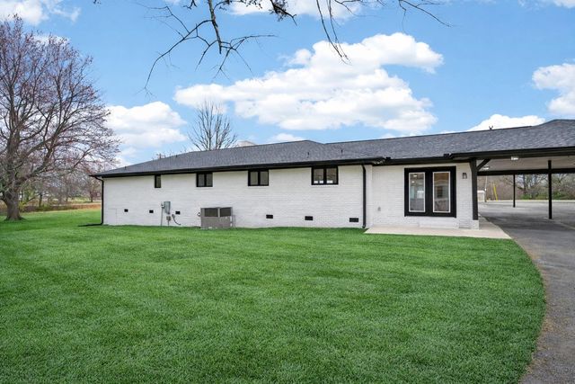 409 Mountainview Road, Boiling Springs, SC 29316