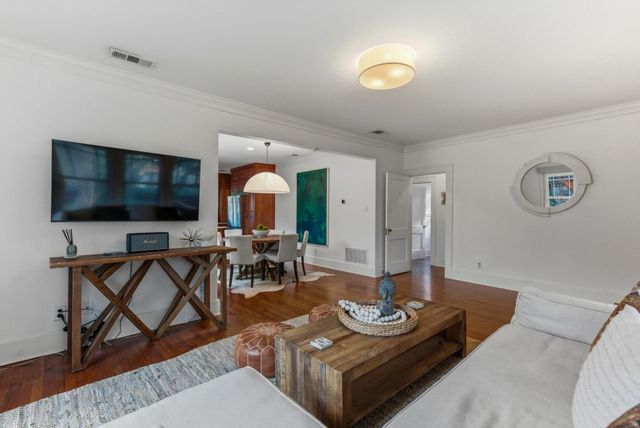 1601 Alta Vista Ave, Austin, TX 78704