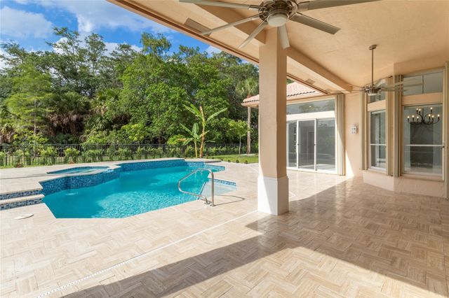 15683 CYPRESS PARK Drive, Wellington, FL 33414