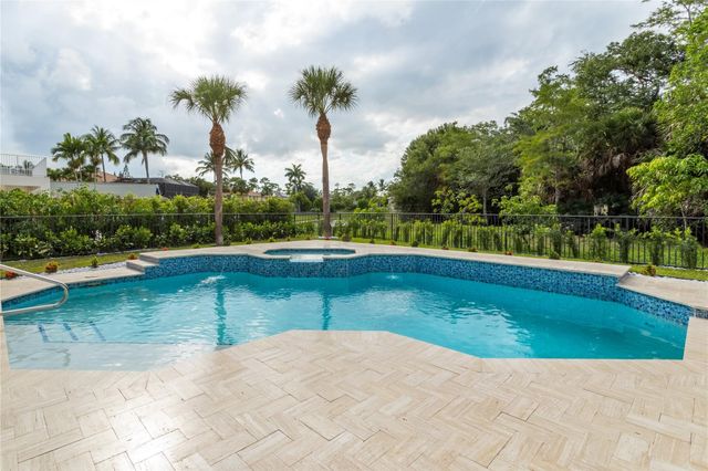 15683 CYPRESS PARK Drive, Wellington, FL 33414