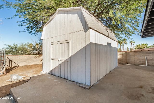 1356 W Calle Del Ensayador, Sahuarita, AZ 85629