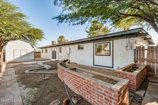 1356 W Calle Del Ensayador, Sahuarita, AZ 85629