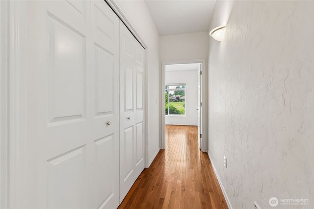4330 Prestwick Lane SE, Olympia, WA 98501