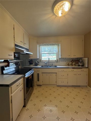 4197 St Rt 711, Ligonier Twp, PA 15658