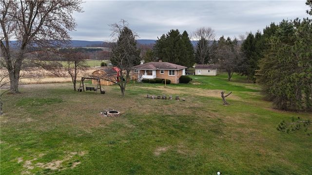 4197 St Rt 711, Ligonier Twp, PA 15658