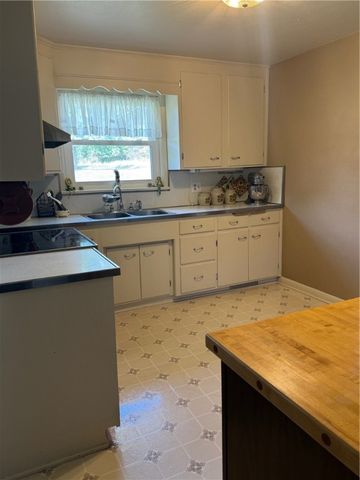 4197 St Rt 711, Ligonier Twp, PA 15658