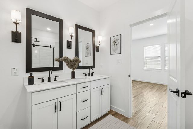 235 Ice Shore Trail, Dayton, TX 77535