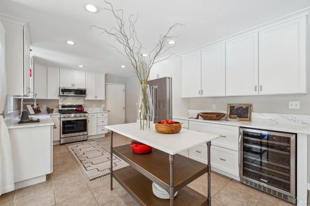 4880 Warm Springs Rd, Glen Ellen, CA 95442