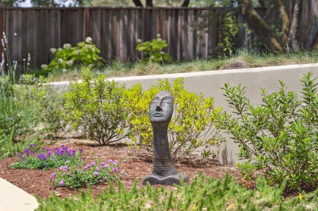 4880 Warm Springs Rd, Glen Ellen, CA 95442