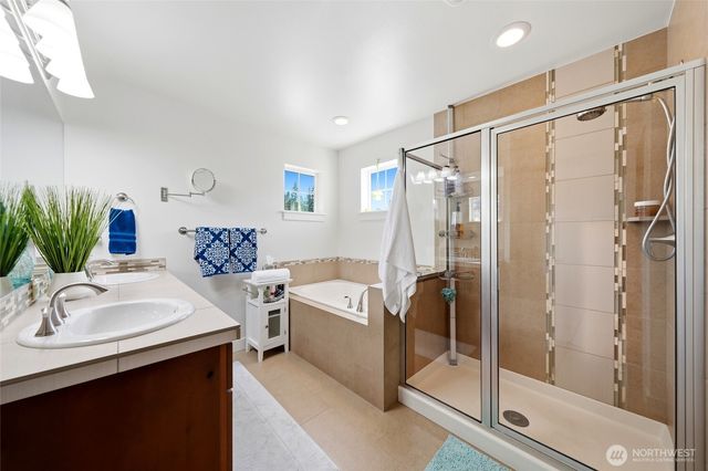 219 197th Street SE, Bothell, WA 98012