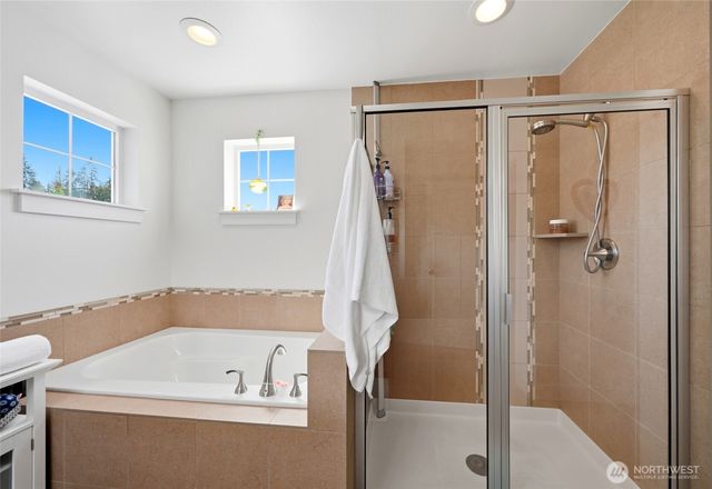 219 197th Street SE, Bothell, WA 98012