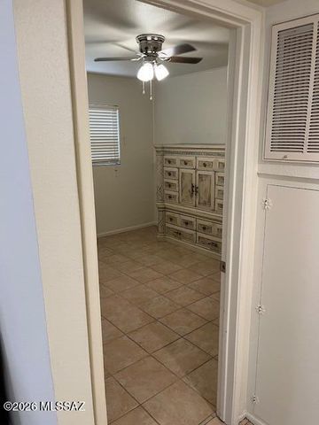 6640 E Calle La Paz, Tucson, AZ 85715