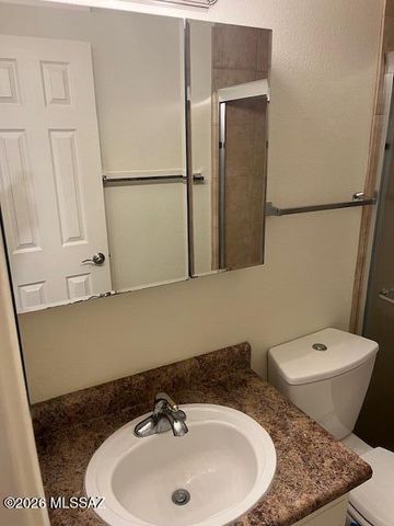 6640 E Calle La Paz, Tucson, AZ 85715