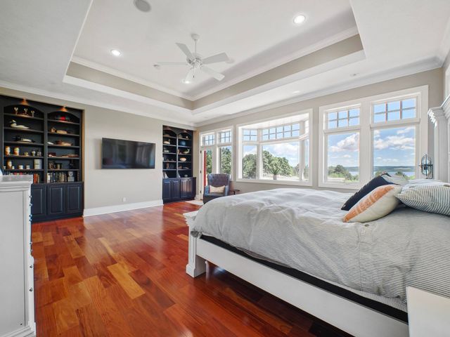 11825 Russell Ridge Drive, Williamsburg, MI 49690