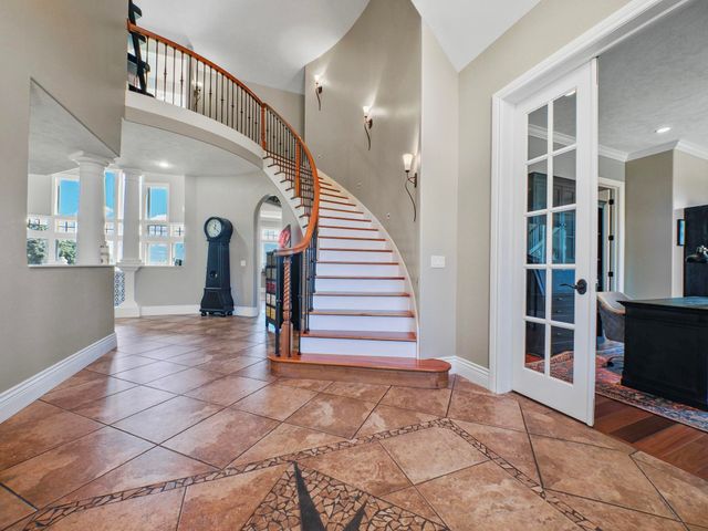 11825 Russell Ridge Drive, Williamsburg, MI 49690