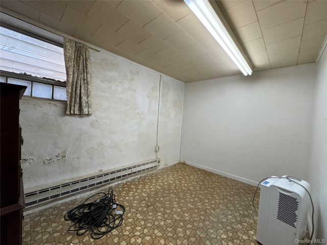 82-72 88th Place, Glendale, NY 11385