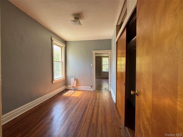82-72 88th Place, Glendale, NY 11385