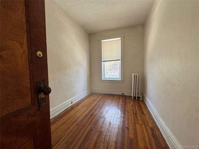 82-72 88th Place, Glendale, NY 11385