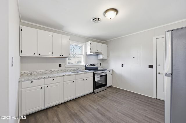 410 Bank Street, Elizabeth City, NC 27909