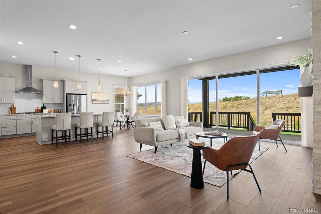 Image 11 of property listing at 140 Leafy Aster Lane, Castle Rock, CO 80104