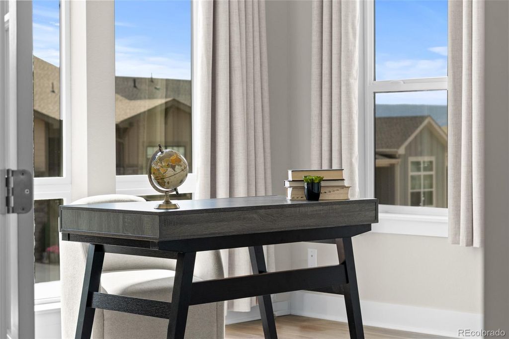 Image 29 of property listing at 140 Leafy Aster Lane, Castle Rock, CO 80104