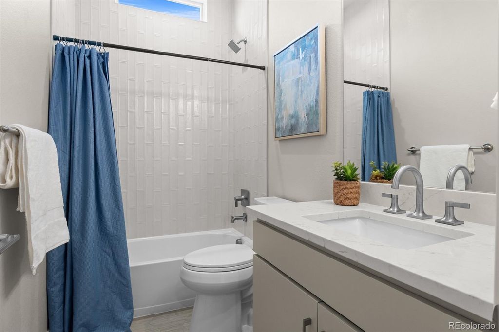 Image 32 of property listing at 140 Leafy Aster Lane, Castle Rock, CO 80104