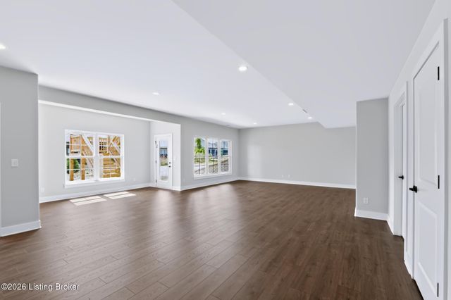 6723 Sycamore Bend Trace, Louisville, KY 40291