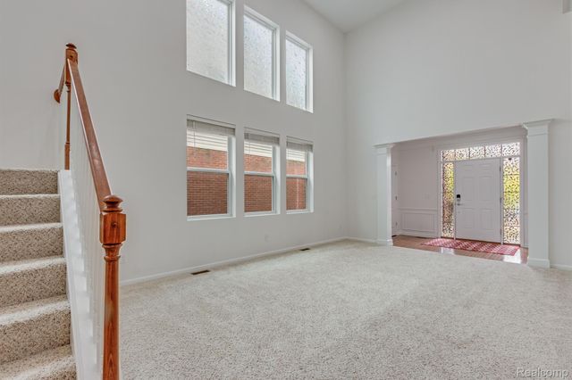 44843 STOCKTON Drive, Novi, MI 48377