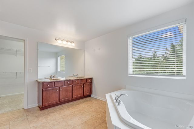 44843 STOCKTON Drive, Novi, MI 48377