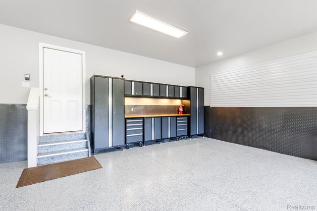44843 STOCKTON Drive, Novi, MI 48377