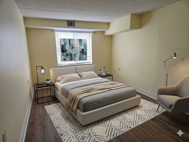 20-30 Daniels St 607, Malden, MA 02148